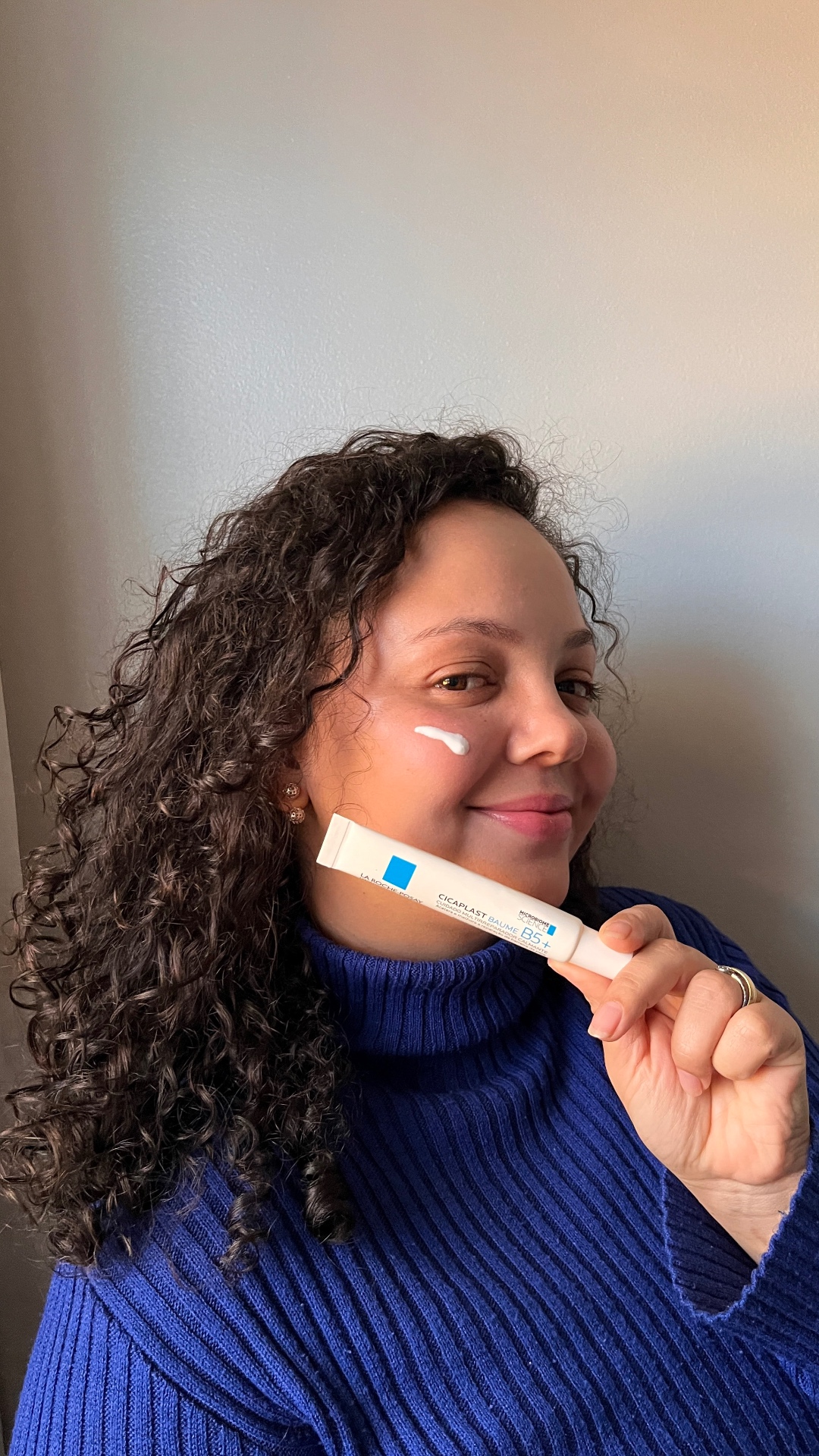 Produto Cicaplast Baume B5+ da La Roche-Posay em conteúdo de skincare